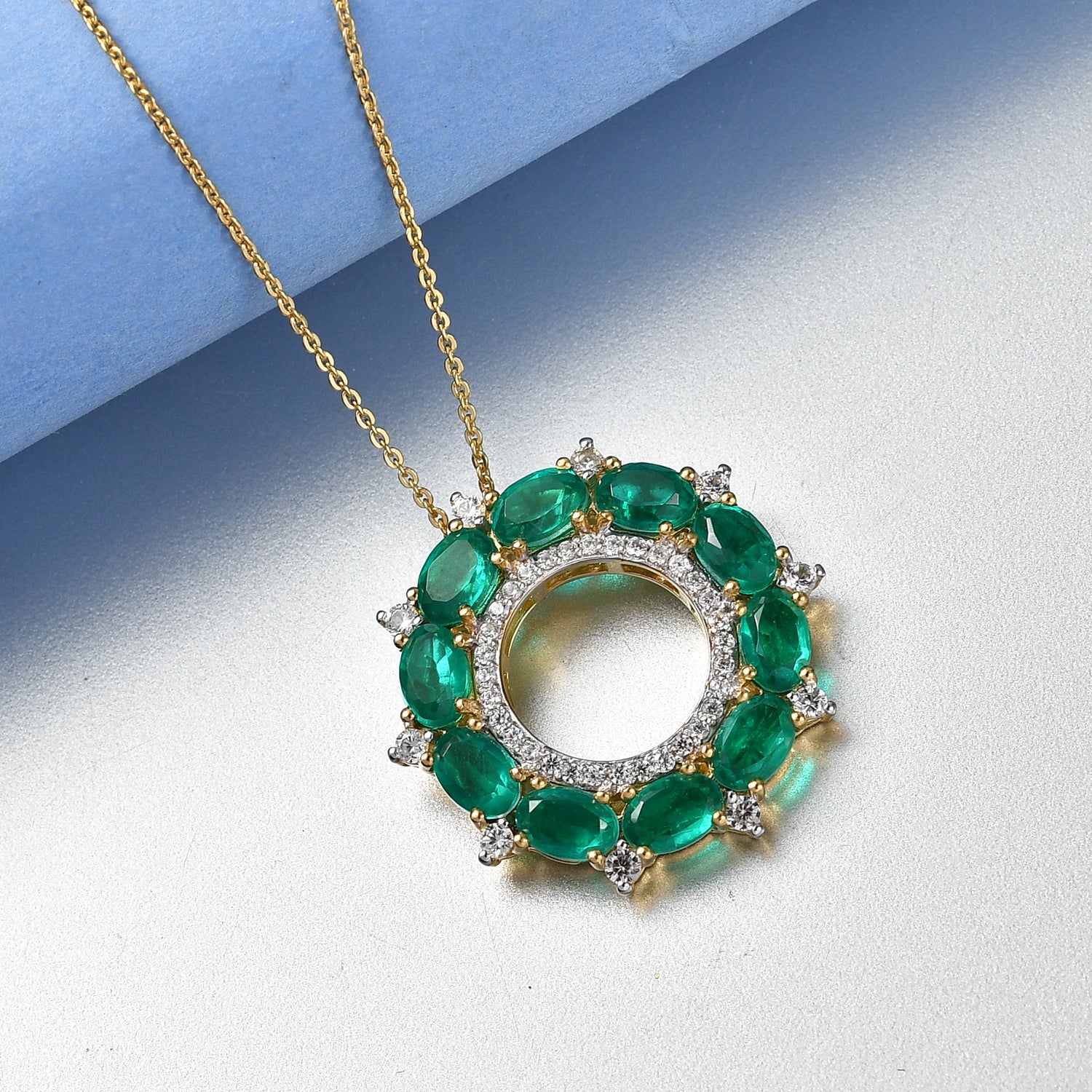 D'Joy Smaragd-Quarz Triplette, Weißer Zirkon Schmuckset ca. 50 cm 925 Silber 750 Gelb Vergoldet ca. 6,53 ct.