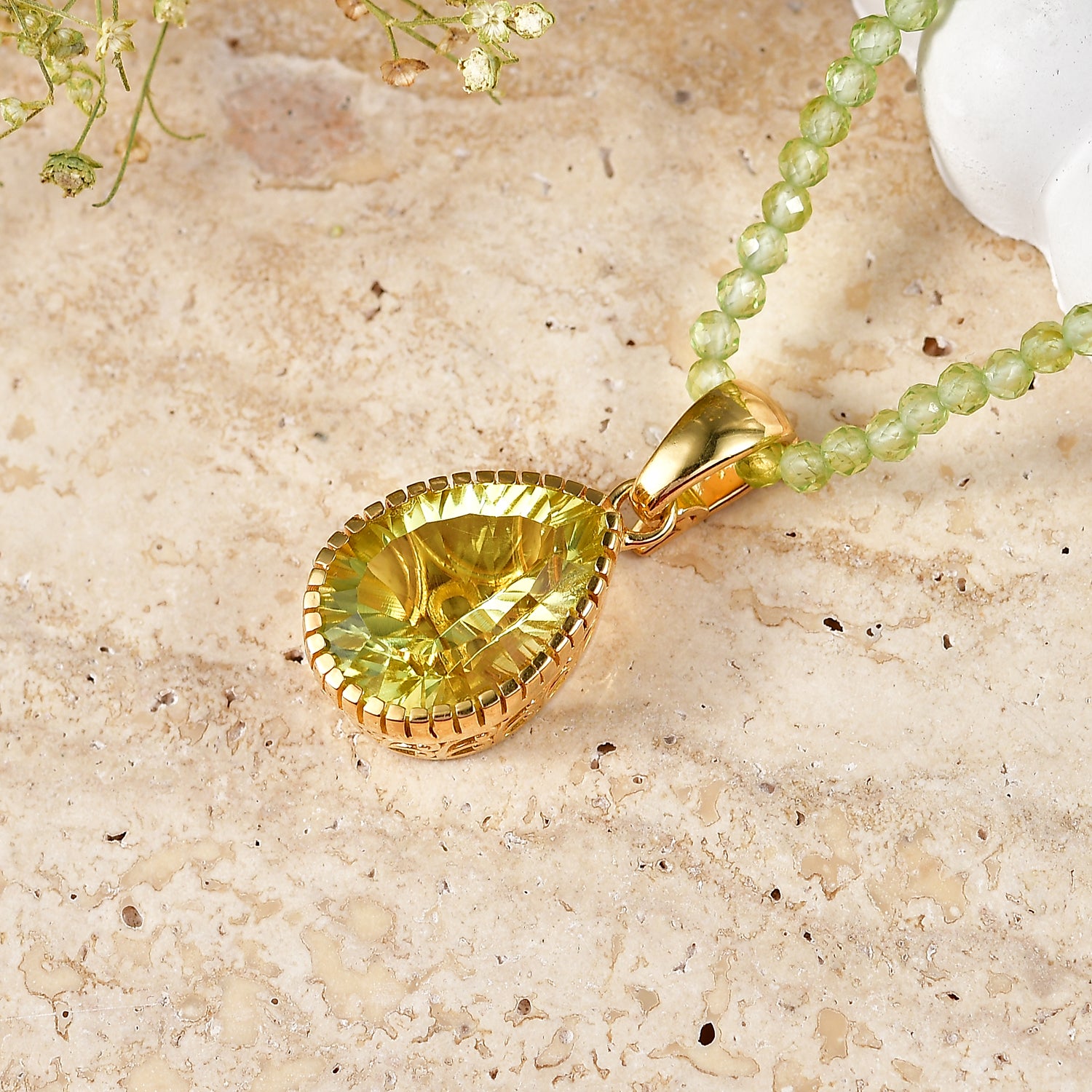 D'Joy AAA Ouro Verde-Quarz, Peridot Schmuckset ca. 50 cm 925 Silber 750 Gelbgold vermeil ca. 47,13 ct.