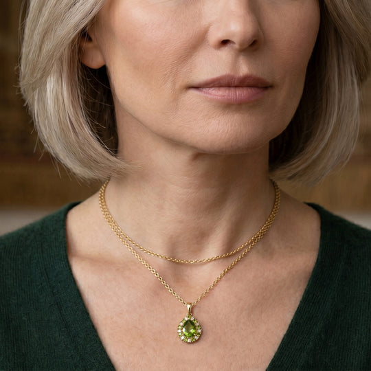 EVER TRUE AA Natürlicher Peridot Anhänger mit Kette, ca. 50 cm ca. 2.32 ct