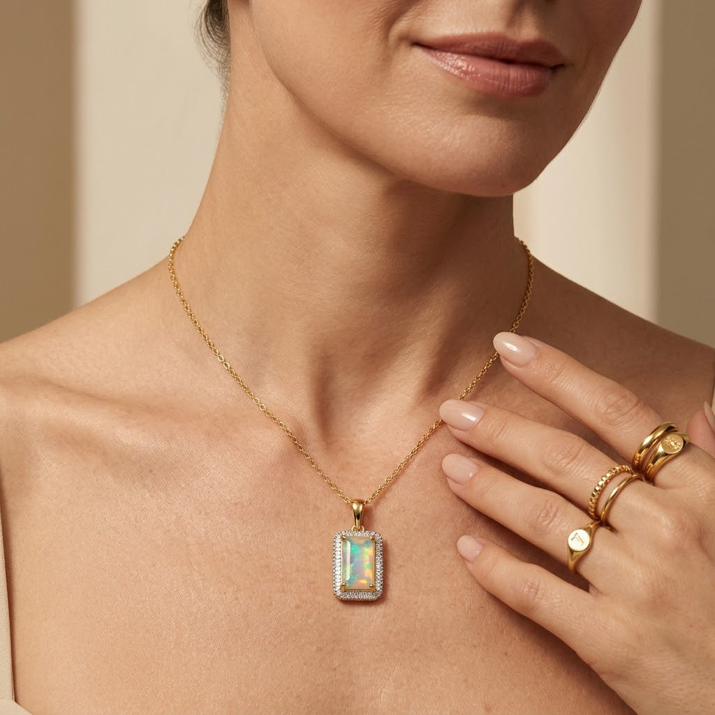 D'Joy AAA Natürlicher, äthiopischer Welo Opal, Weißer Diamant Schmuckset ca. 50 cm 925 Silber 750 Gelbgold vermeil ca. 2,08 ct.