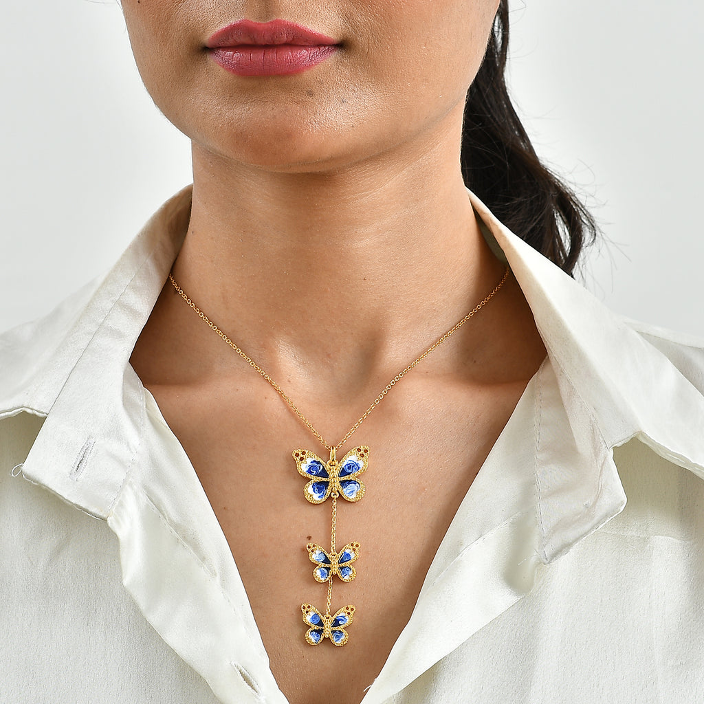 EverTrue emaillierter Schmetterlingsanhänger mit 50cm Edelstahl Kette, Bronze mit Gelbgold E-Beschichtung