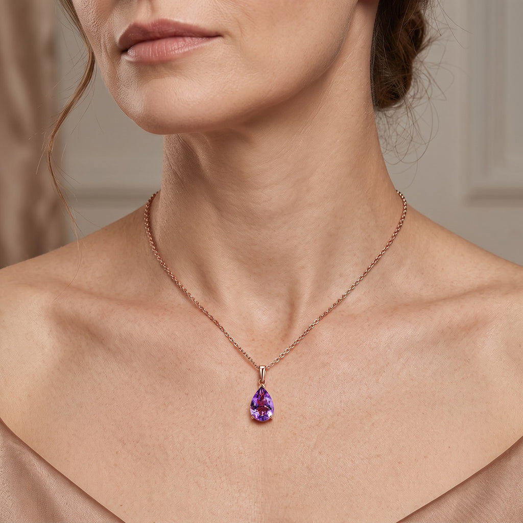 D'Joy Rose De France Amethyst Solitär Anhänger mit 50cm Kette, 925 Silber rosévergoldet - 2,53 ct.