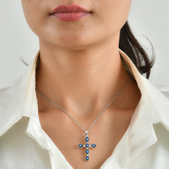 AAA Labradorit 925 Silber Anhänger mit 50cm Edelstahl Kette - 3,52 ct.