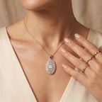LUXURIANT SGL zertifizierter SI-GH Labor Diamant Cluster Halo Anhänger mit 50cm Kette, 925 Silber rhodiniert - 1,01 ct.