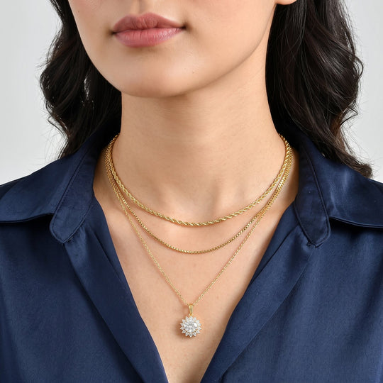 D'Joy GRA zertifizierter Moissanit Anhänger mit 50cm Kette, 925 Silber 750 Gelbgold Vermeil - 2,18 ct.