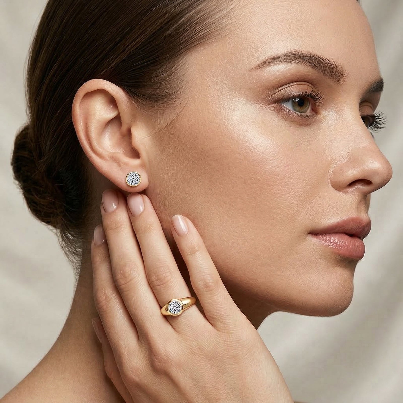 Premium-Schmuckset: IGI zertifizierte VS-GH Labor-Diamant-Ohrstecker & Ring 585 Gelbgold