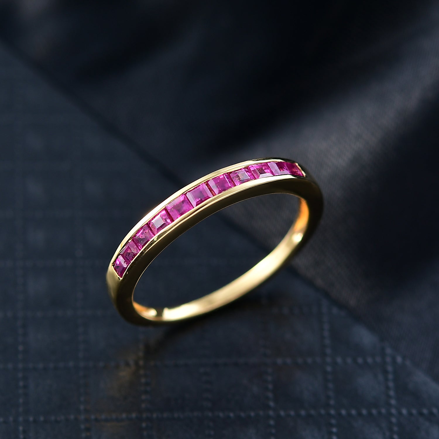 D'Joy AA burmesischer Rubin Ring und Ohrringe