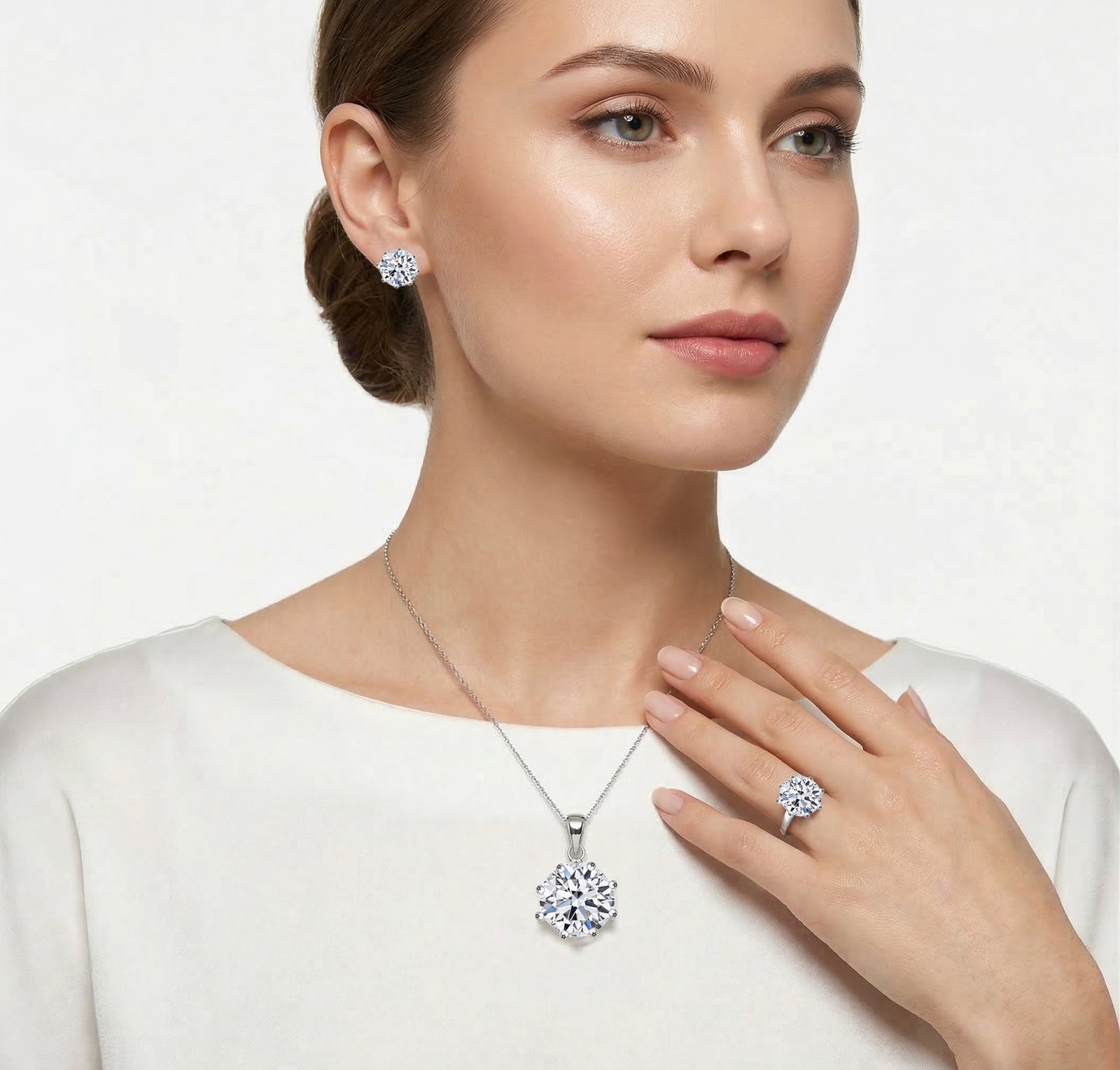 LUXURIANT DIAMOND- SGL zertifizierter VS-EF Labor Diamant-Anhänger Ring und Ohrringe 950 Platin