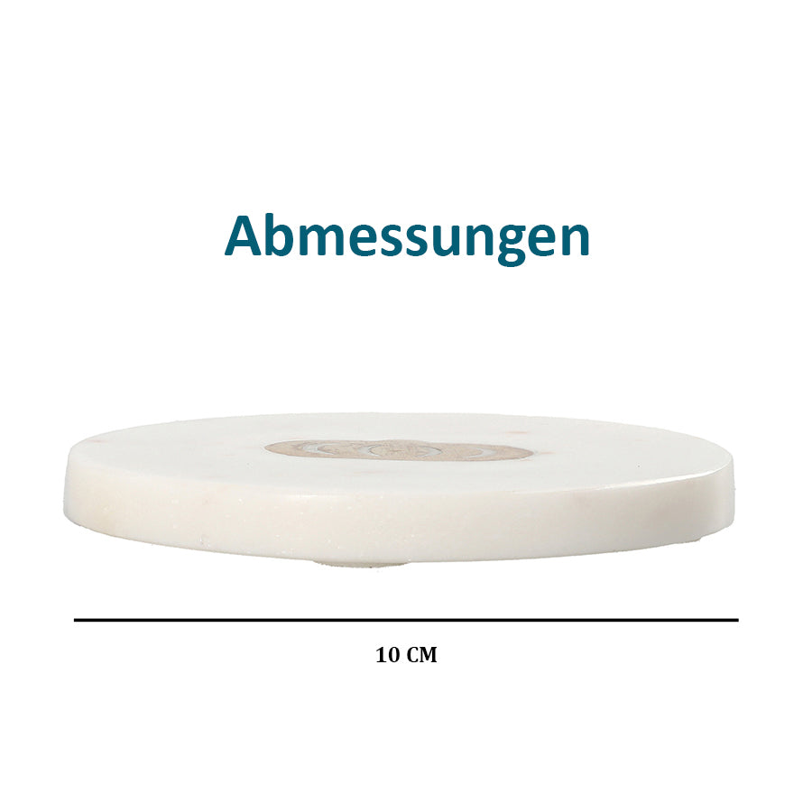 NAKKASHI - 4er-Set, Marmor Untersetzer mit Messingintarsie, Krone, Größe 10x10 cm, Weiß