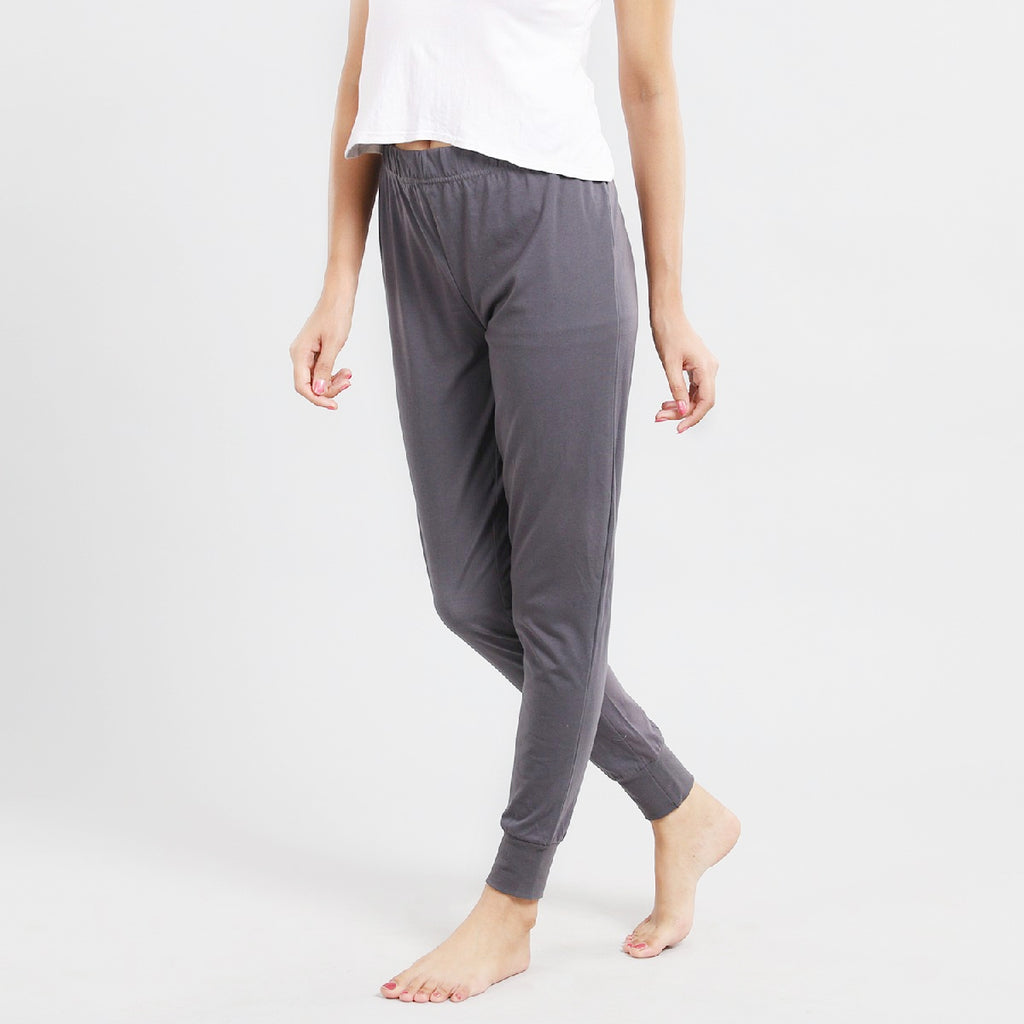 Elastische, eng anliegende Damenhose, Größe L, Grau