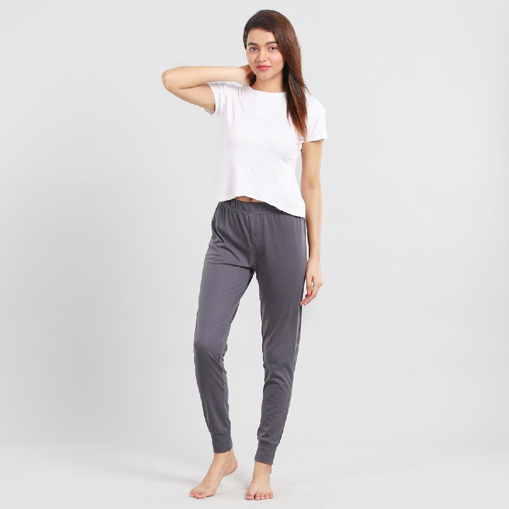 Elastische, eng anliegende Damenhose, Größe L, Grau