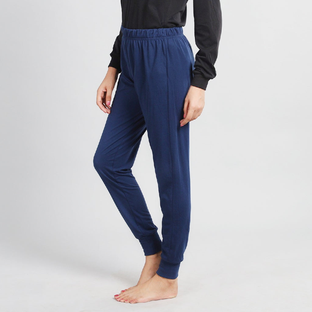 Elastische, eng anliegende Damenhose, Größe L, Grau