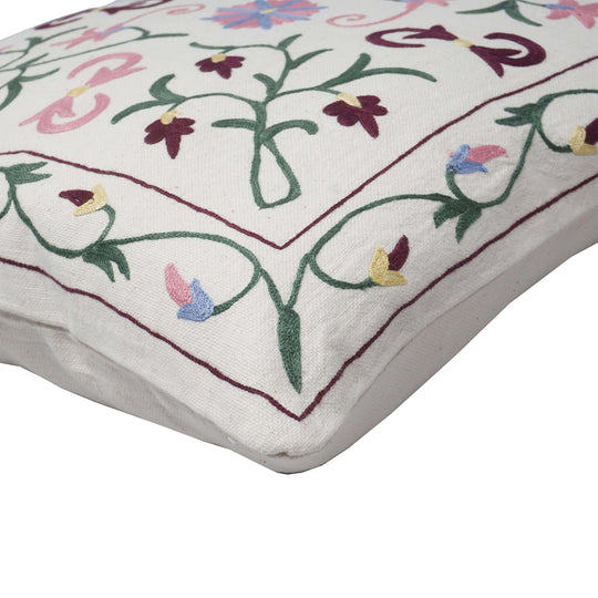 Exquisite Bestickte Kissenhülle - Luxusdesign 45x45 cm, rosa und weinrot