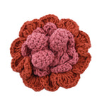 Handgefertigte Brosche mit Häkelarbeit Blumen Design, Orange