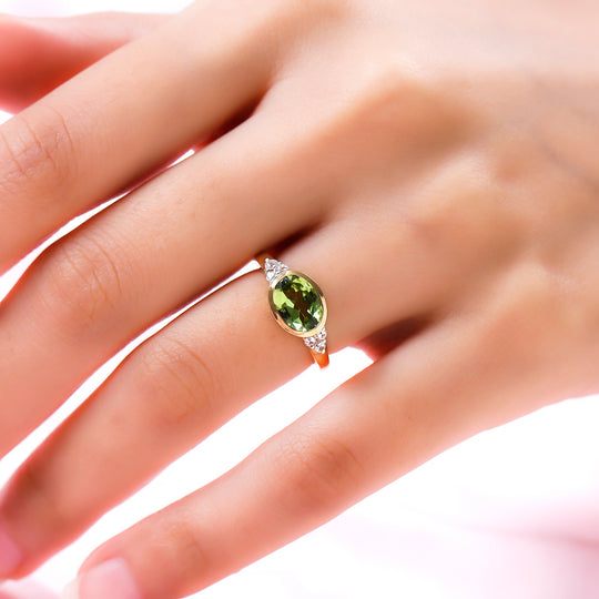 Natürlicher Peridot und weißer Zirkon-Ring, 925 Silber vergoldet ca. 2,07 ct