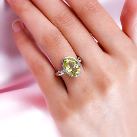 Ouro Verde-Quarz und weißer Zirkon-Ring, 925 Silber platiniert ca. 5,77 ct