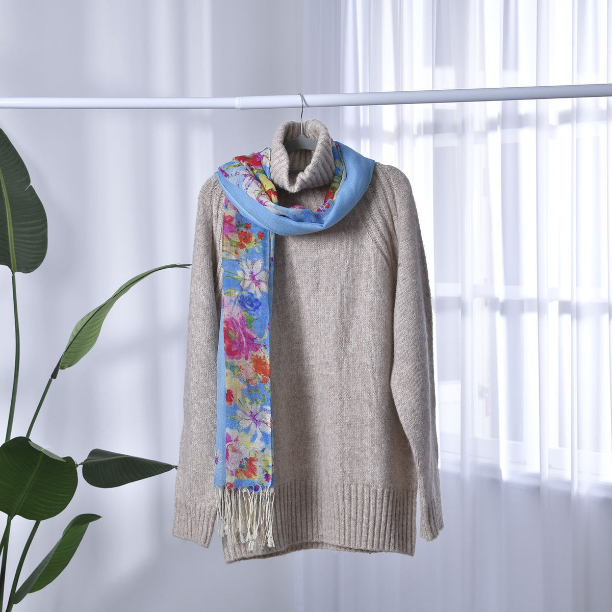 100% Merino Woll-Schal mit Quasten, 70x180cm, Mehrfarbig