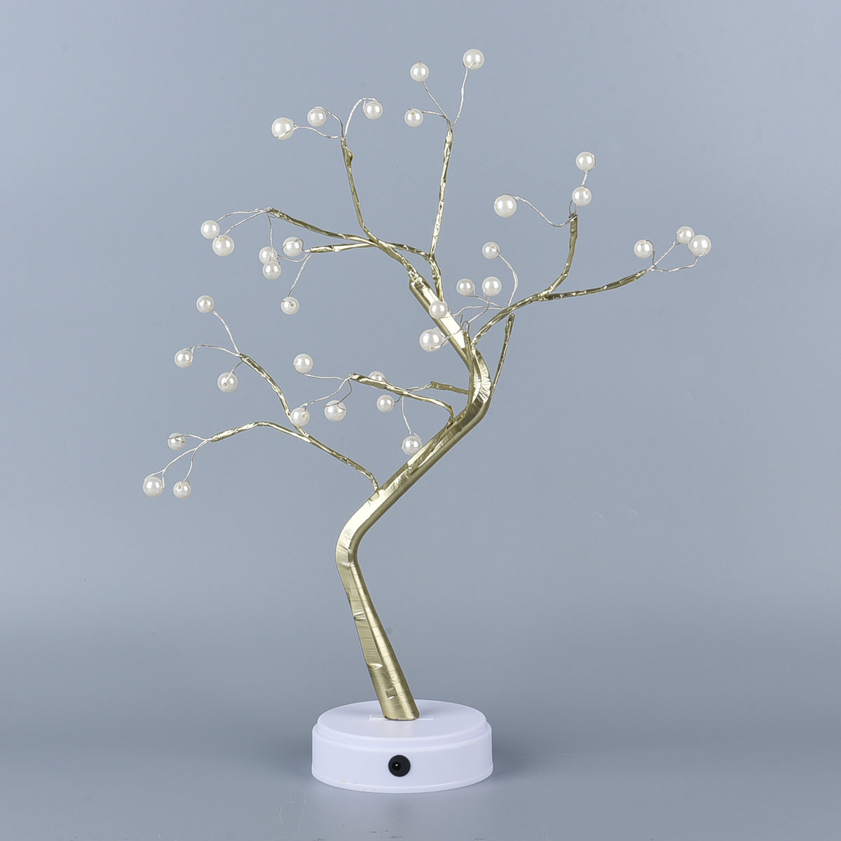 Warmweiße 36 LED Baum Lampe, Größe 50 cm, 3xAA (nicht inkl.), Gold und Weiß