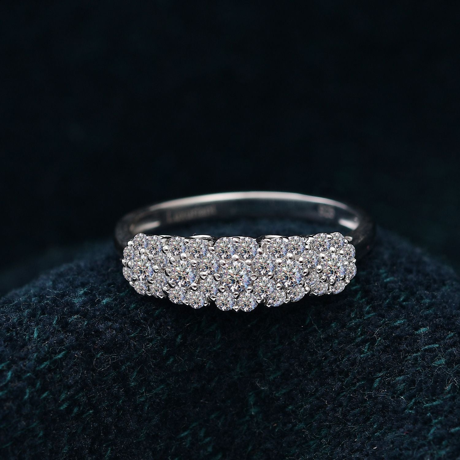 LUXURIANT DIAMOND- Cluster Duo: SI-GH Labor-Diamant-Ohrringe & Ring