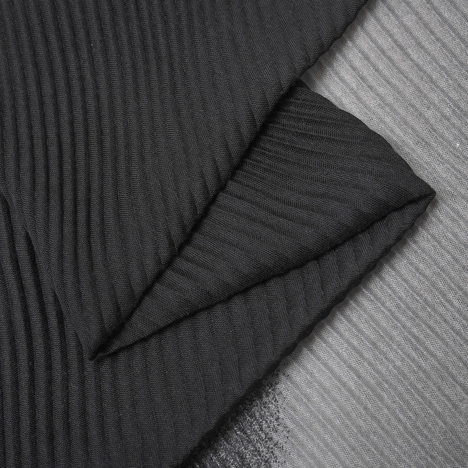 Schwarz