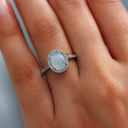 Regenbogen Mondstein und Zirkon-Ring, 925 Silber platiniert ca. 2.71 ct