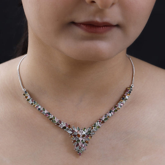 Natürliches mehrfarbiges Turmalin Collier, ca. 45 cm, 925 Silber platiniert, ca. 11.67 ct