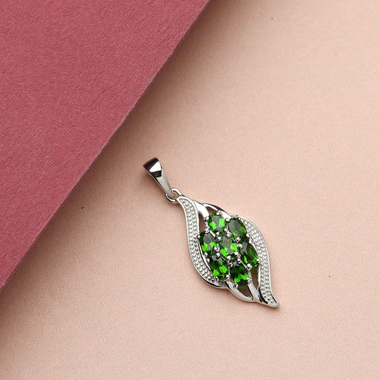 Natürlicher Chromdiopsid-Anhänger, 925 Silber platiniert ca. 1,65 ct