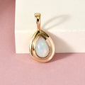Natürlicher Äthiopischer Opal Anhänger 925 Silber vergoldet ca. 0,90 ct