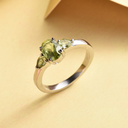 Natürlicher Peridot Ring, Edelstahl ca. 3,06 ct