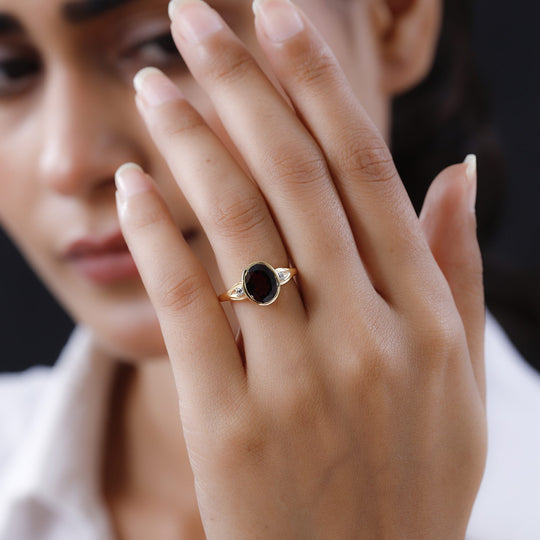 Natürlicher Mosambik Granat und weißer Zirkon Ring, 925 Silber vergoldet ca. 3,11 ct