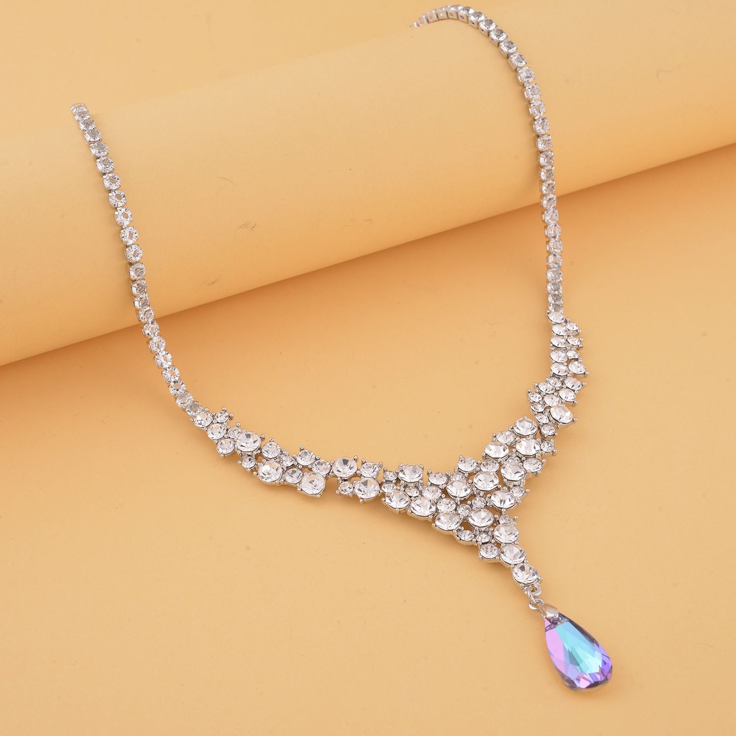 Klassische charmante Lila und Weiß Kristall Collier, ca. 50 cm