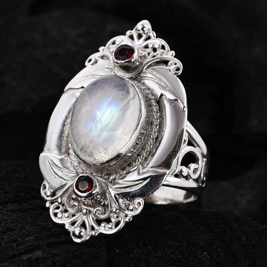 Royal Bali Kollektion - Regenbogen-Mondstein, roter Granat Ring, 925 Silber ca. 7.12 ct