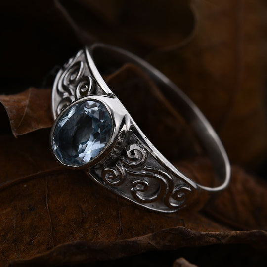 Royal Bali Kollektion - Himmelblauer Topas Ring, 925 Silber ca. 1,46 ct