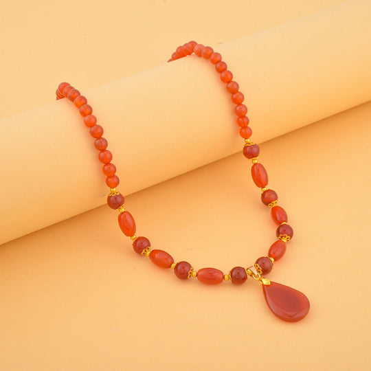 Rote Achat Halskette, ca. 45 cm, vergoldet ca. 132,00 ct
