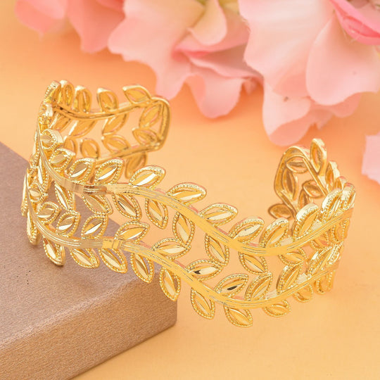 Flexibles Armreif, ca. 16.5-19.0 cm, goldfarben