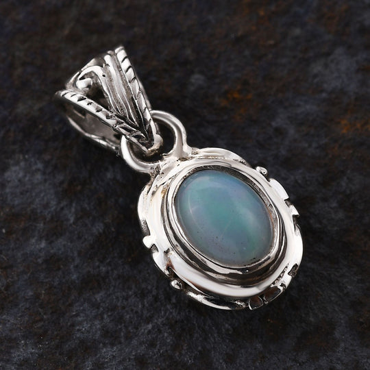 Royal Bali Kollektion - Natürlicher, äthiopischer Welo Opal Anhänger 925 Silber ca. 0.82 ct