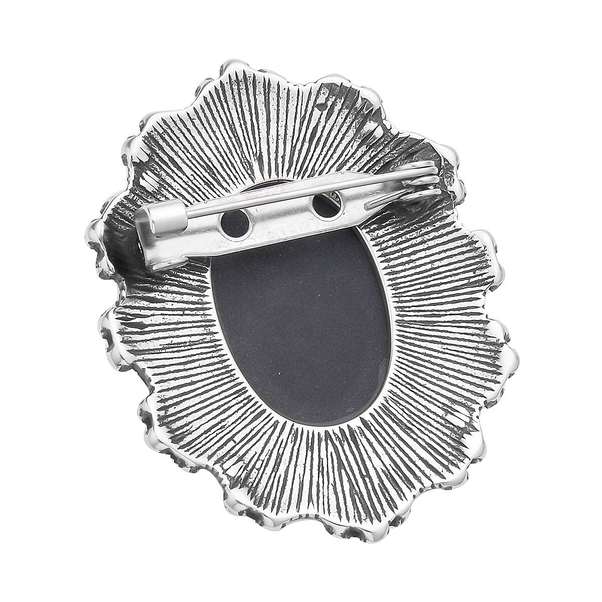 Schwarz oxidiert