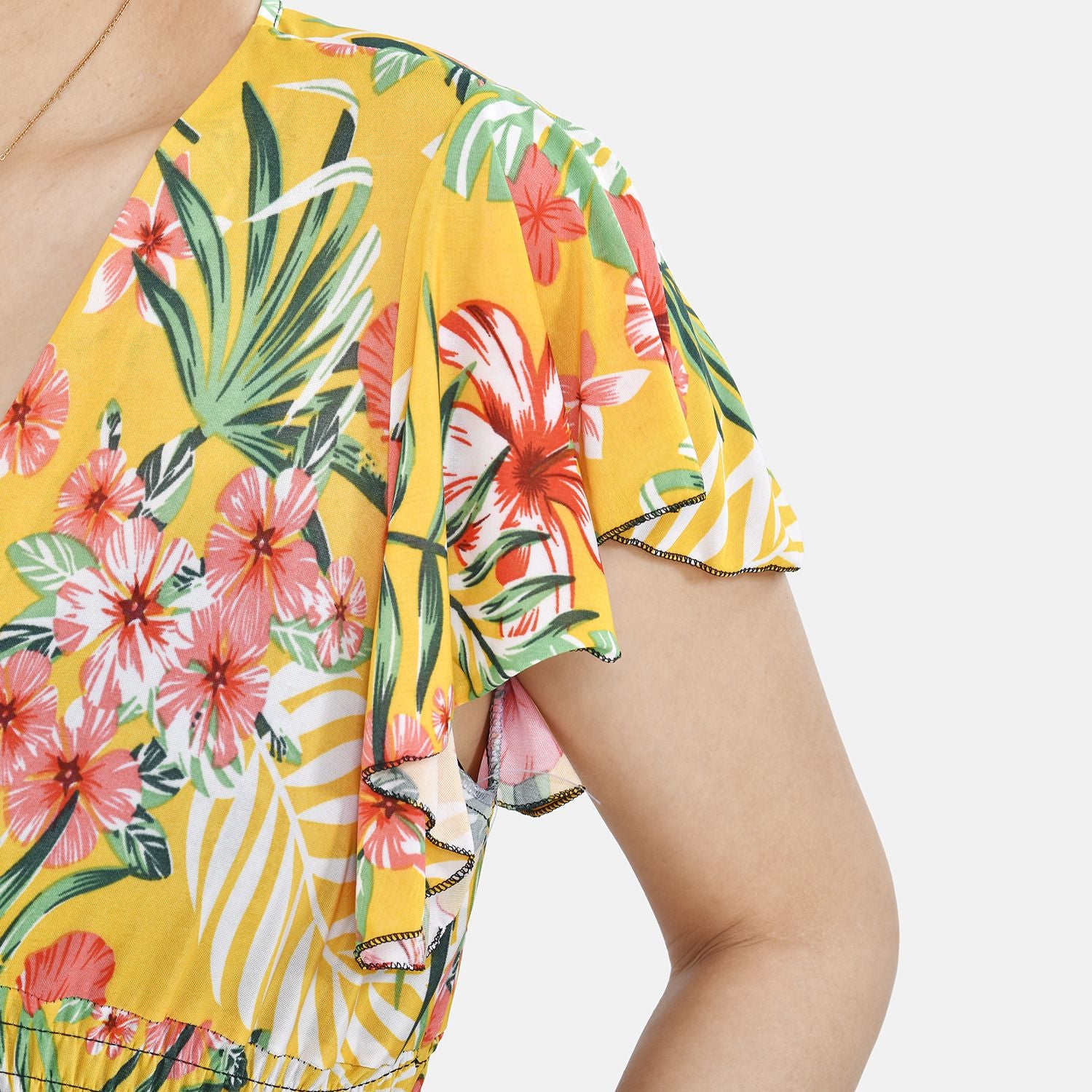 Jumpsuit mit gesmokter Taille und Flatterärmel, gelbes Blumenmuster