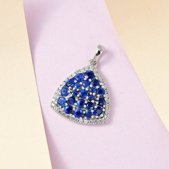 Kaschmir Kyanit und Zirkon Anhänger, 925 Silber platiniert ca. 3.92 ct