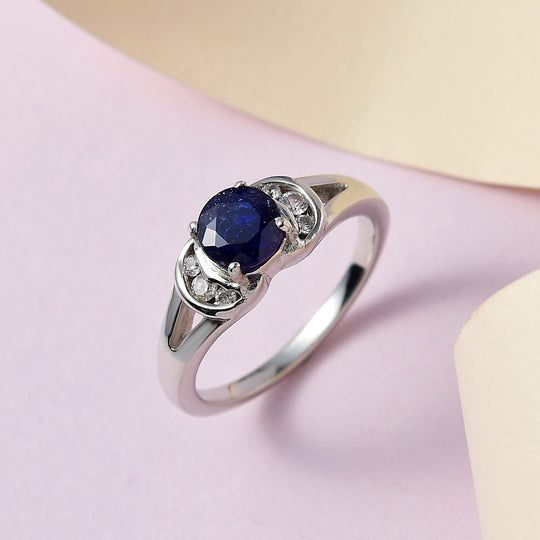 Masoala Saphir (Fissure gefüllt), weißer Zirkon Ring, 925 Silber platiniert ca. 1.43 ct