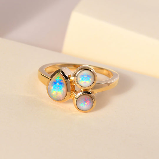 Natürlicher, äthiopischer Welo Opal Ring, 925 Silber vergoldet ca. 0.87 ct