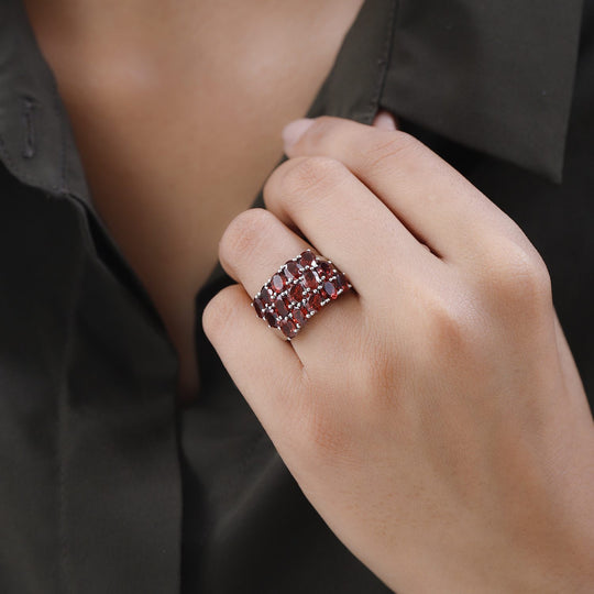 Natürlicher Mosambik Granat Ring, 925 Silber platiniert, ca. 6.39 ct