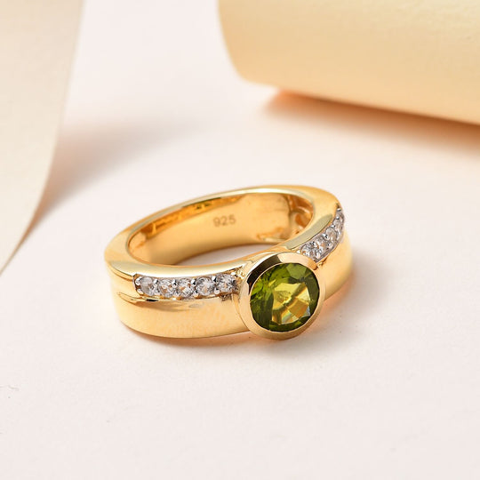 Natürlicher Peridot, weißer Zirkon Ring, 925 Silber vergoldet, ca. 1.73 ct