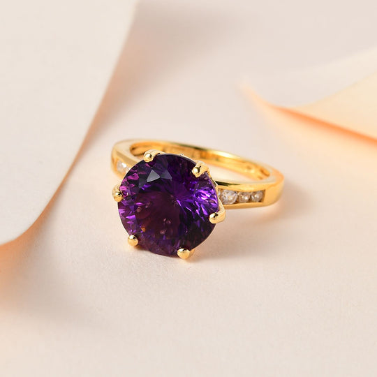 Afrikanischer Amethyst, weißer Zirkon Ring, 925 Silber Gelbgold Vermeil ca. 7.20 ct