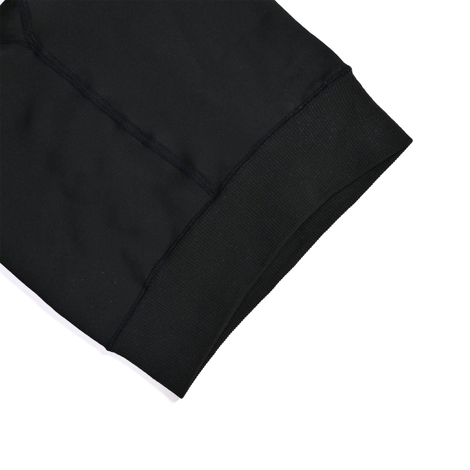 Schwarz