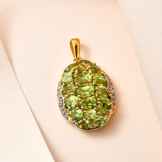 Natürlicher Peridot Anhänger, 925 Silber vergoldet ca. 6.97 ct