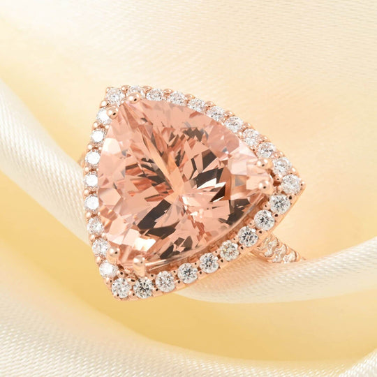 ILIANA - AAA Morganit, Weißer Diamant Ring, AGI zertifiziert und geprüft, 750 Gold (Größe 17.00) ca. 5.75 ct