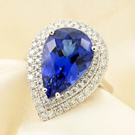 AAAA Tansanit, Weißer Diamant Ring 950 Platin (Größe 19.00) ca. 7,85 ct