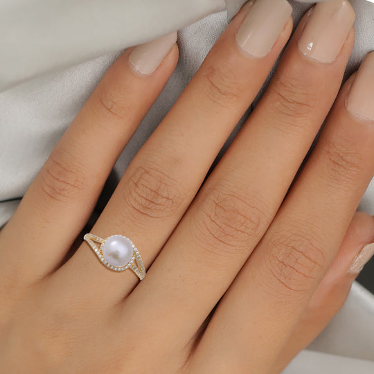 Süßwasser Perle und Simulierter Weißer Diamant Ring 925 Silber Vergoldet (Größe 16.00) ca. 0,50 ct