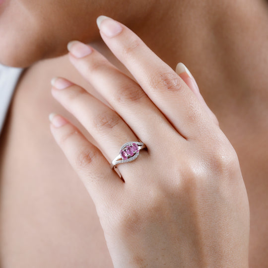 Ilakaka Rosa Saphir (Fissure gefüllt), Weißer Zirkon Ring, 925 Silber platiniert ca. 1.33 ct